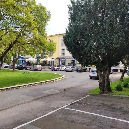 Hotel Beke Sziget Komló Exterior foto